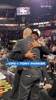 多年的老对手！保罗和帕克一同现身NBA杯赛，场边拥抱致意
